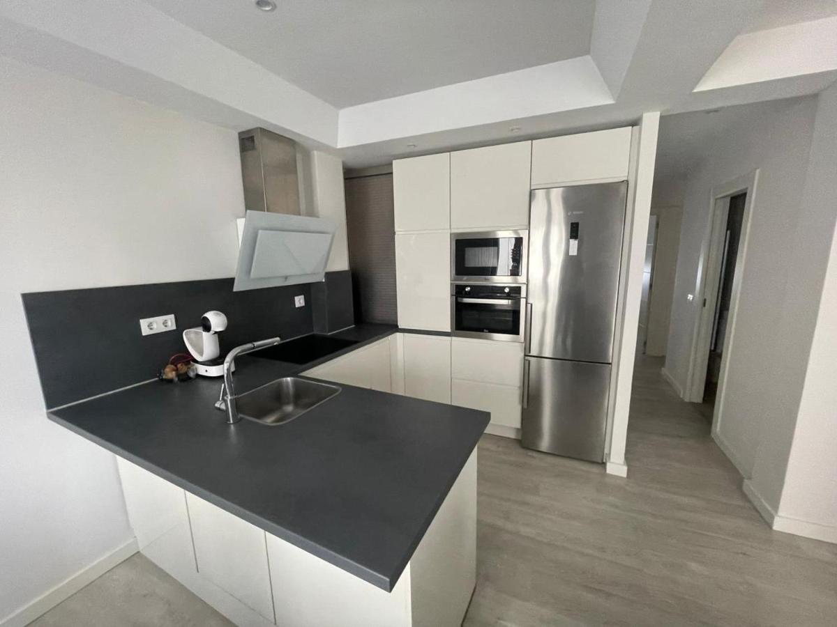 Apartamento Nuevo! Piso En Pleno Centro Santander Exterior foto