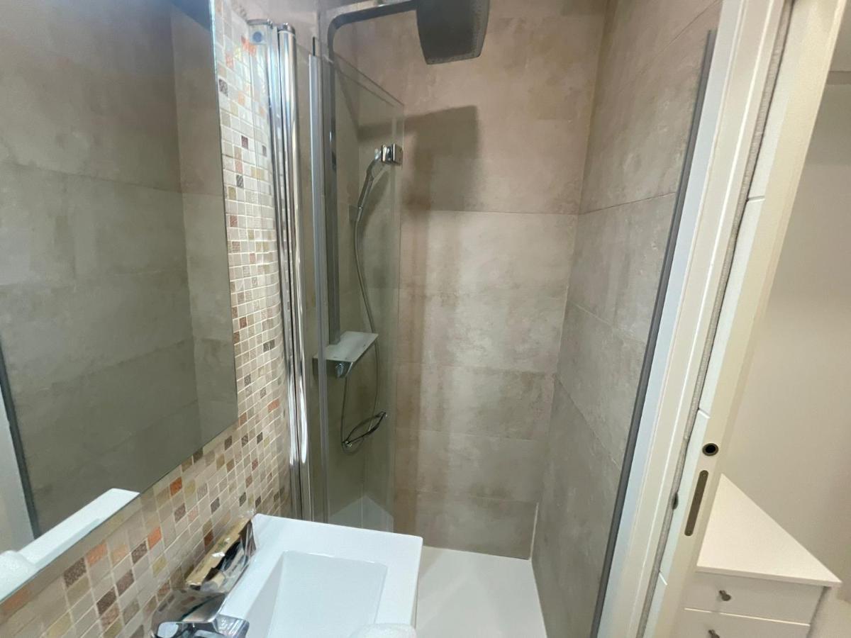 Apartamento Nuevo! Piso En Pleno Centro Santander Exterior foto